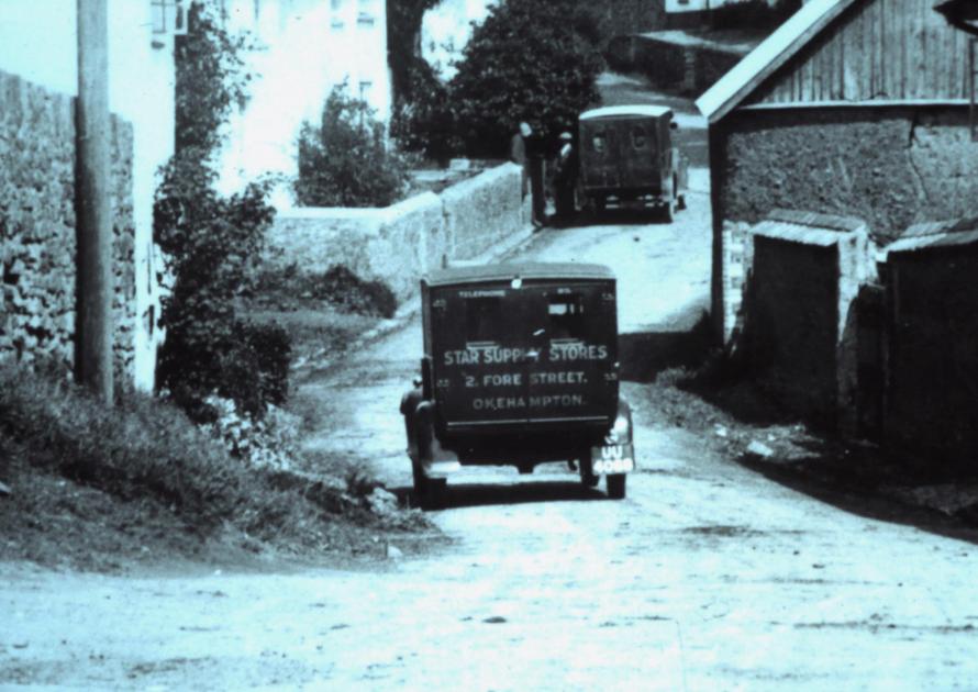 Old Grocery delivery van in Village Street outside Rebecca Cottage